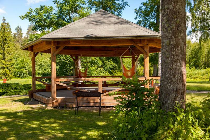 Truu Holiday Houses Ivaste Экстерьер фото