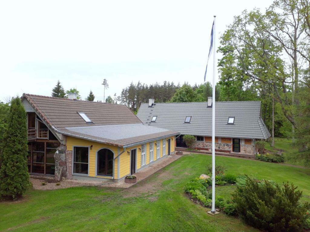 Truu Holiday Houses Ivaste Экстерьер фото